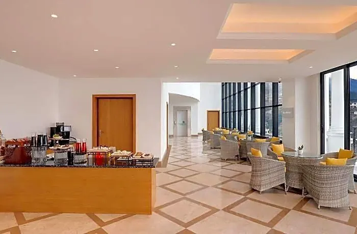 Lemon Tree Premier Buddhanilkantha Nepal Hotel 5*