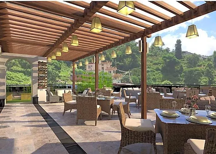 Hotel Lemon Tree Premier Buddhanilkantha Nepal Katmandú